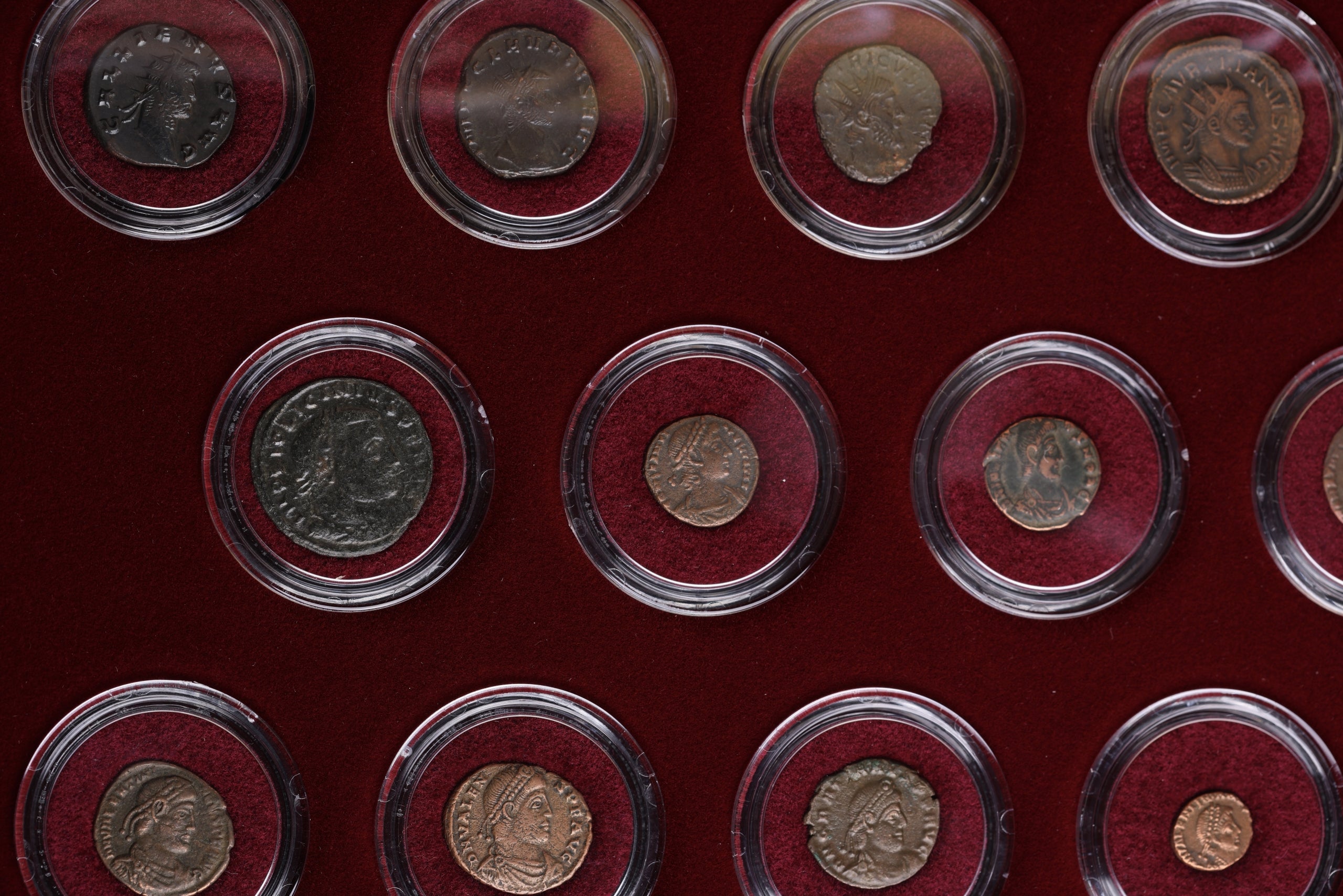 The Decline and Fall of the Roman Empire: Box of 20 Bronze Coins of Ancient Rome (Twenty-Coin Boxed Set)